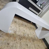 میز ناخن ۲ نفره|آرایشگاه و سالنهای زیبایی|رشت, بلوار گیلان|دیوار