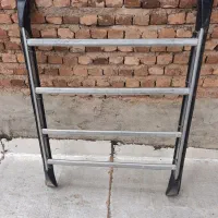 فروش یدکی و لوازم ماشین