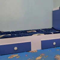 تخت و دروار نوجوان