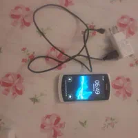 گوشی سونی Xperia با شارژر صحیح و سالم فوری