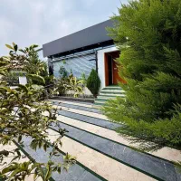 ویلاباغ-فلت-مدرن-190متری-شهرکی-سند-تکبرگ-حیاط-سازی