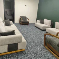 نصاب و نصب موکت و چمن و تایل