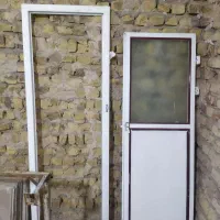 درب و پنجره آهنی و چوبی و آلمینیومی