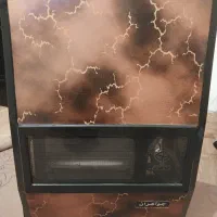 مقداری لباس ب همراه بخاری درحدنو فروش فوری