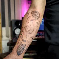 مرکز تخصصی تتو بدن(تتوبدن طراحی اجرا آموزش)|خدمات آرایشگری و زیبایی|صدرا-فارس, |دیوار