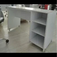 میز تحریر -ناخن