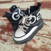 کفش سایز ۳۹   ۴۰|کیف، کفش، کمربند|خوی, |دیوار