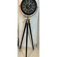 ساعت، ساعت ایستاده پایه قابلمه