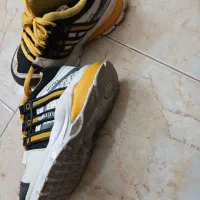 ۳جفت کفش بچه گانه ویک جفت کفش فوتبال بچه گانه|کیف، کفش، کمربند|ارومیه, |دیوار