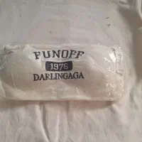 نیم تنه|لباس|کرج, حصار|دیوار