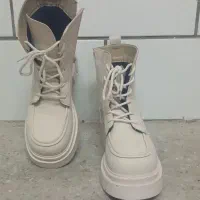 نیم بوت رنگ کرمی