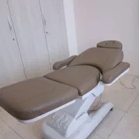 تخت زیبایی و کاشت مو