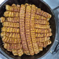 آشپز و کمک آشپز وکارگر ساده. پیک  موتوری