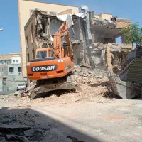شرکت پیمانکاری و تخریب ساختمان آذر دومان زرین