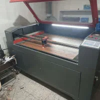 خدمات لیزر و حک