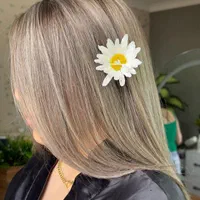 مدل رنگ و لایت|خدمات آرایشگری و زیبایی|رشت, گلسار|دیوار