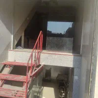 رهن و اجاره یک سوئیت و دو باب مغازه نزدیک پیام نور|اجارهٔ آپارتمان|خمینیشهر, |دیوار