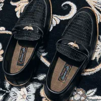 کفش|کیف، کفش، کمربند|گرمسار, |دیوار