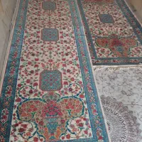 کناره و فرش اتاق کودک تمیز و سالم