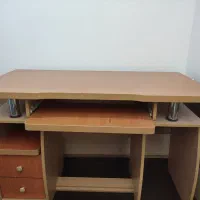 میز کامپیوتر