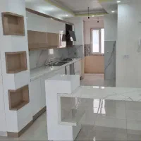 فروش واحد۱۳۰ متری سه خواب شیک