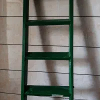پله ناکو تلویزیون قدیمی بوفه گهواره بچه