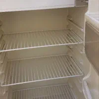 یخچال آزمایش