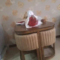 میز نهار خوری ۴ نفره در حد نو