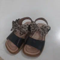 کفش بچگانه