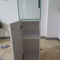 اکواریوم و میز