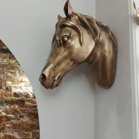 مجسمه پلی استر اسب رنگ طلایی