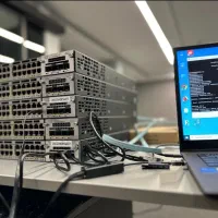 طراحی و اجرای شبکه های کامپیوتری اکتیو و پسیو