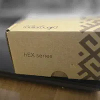 روتر میکروتیک hEX RB750Gr3 کاملا سالم و تمیز|مودم و تجهیزات شبکه|تهران, جمال‌زاده|دیوار