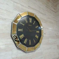 ساعت دیواری
