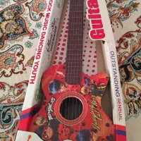 گیتار بچگانه