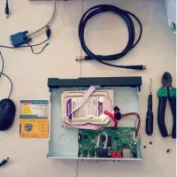 نصب دوربین مداربسته و دزدگیر و خدمات برقی|خدمات پیشه و مهارت|صومعهسرا, |دیوار