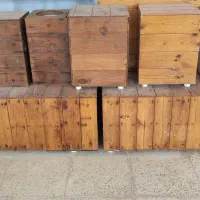 میز و صندلی چوبی(جا گلدانی)