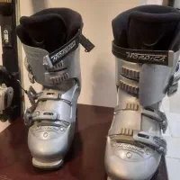 لوازم اسکی کفش باتوم چوب اسکی