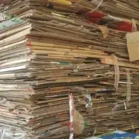 ضایعات کارتن کاغذ کتاب دفتر مقوا کرجی|عمده‌فروشی|کرج, باغستان|دیوار