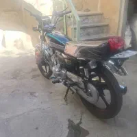موتور هندا 200|موتورسیکلت|صحنه, |دیوار
