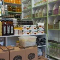 عطاری برگ|خوردنی و آشامیدنی|قم, در بهشت|دیوار