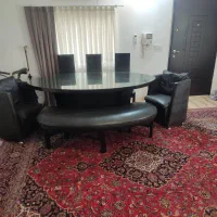 میز ناهار خوری هشت نفره با صندلی و نیم کت و شیشه
