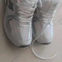 کفش کتانی اسپورت نیو بالانس 530|کیف، کفش، کمربند|پرند, فاز ۰|دیوار