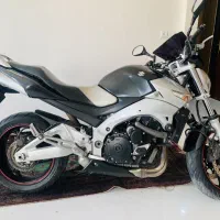 سوزوکی GSXR600