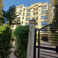 ۱۰۰متر/ برج باغ / نوساز کلید نخورده/ فروش فوری