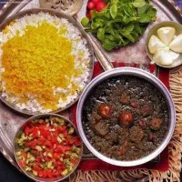 نیازمند سرایدار/پرستار خانم برای آقای سالمند