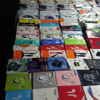 فروشنده بساط لوازم جانبی موبایل شهرداری رشت