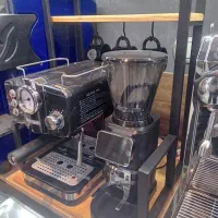 استنددستگاه اسپرسو پاسماوری استندچوب فلز|مبلمان خانگی و میز عسلی|اسلام‌شهر, شهرک سعیدیه|دیوار