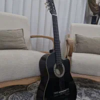 گیتار کلاسیک مشکی
