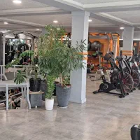 استخدام نیروی خدمات نظافتی